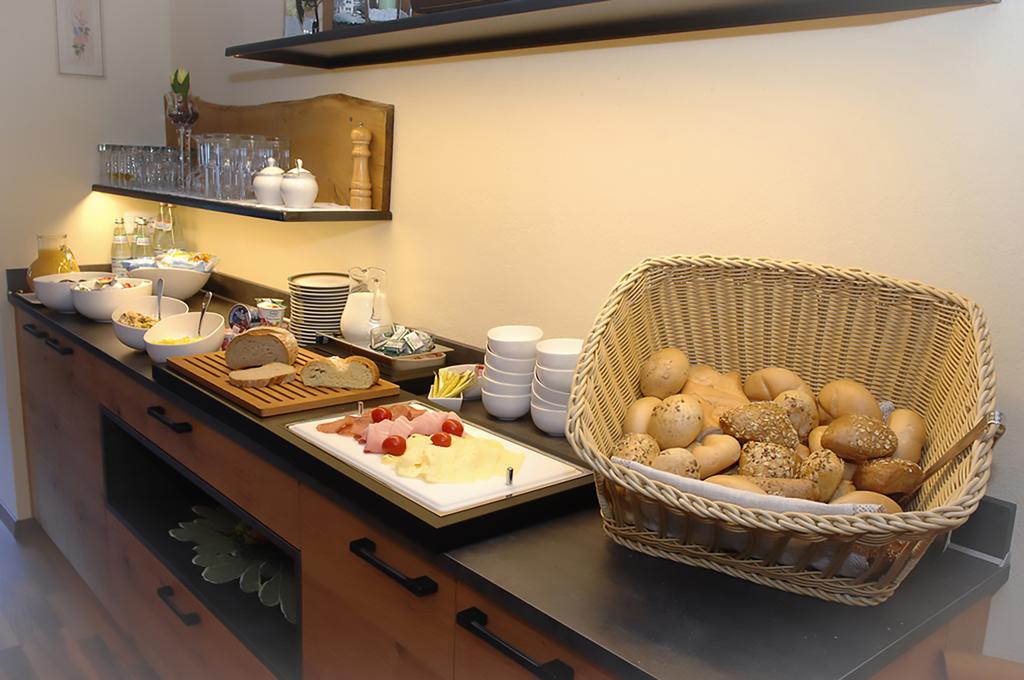 Garni Gruenau Hotel San Martino In Passiria  Екстериор снимка