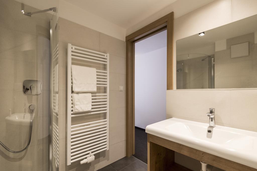 Garni Gruenau Hotel San Martino In Passiria  Екстериор снимка
